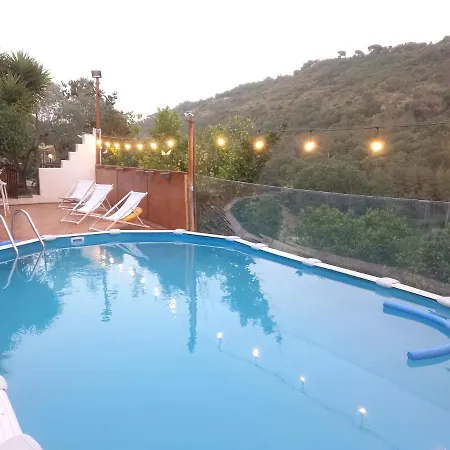Trinacria Pool&rooms * Piazza Armerina
